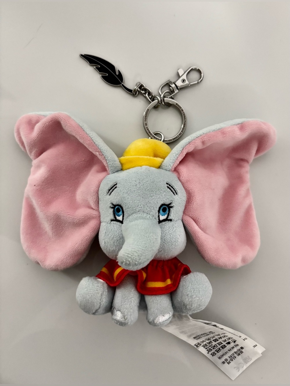 Disney Parks Exclusive Dumbo The Flying Elephant Bag Charm Keychain Plush NWOT